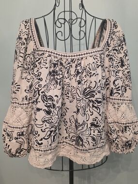 Boho Puff Sleeve Top - Black Floral on Cream